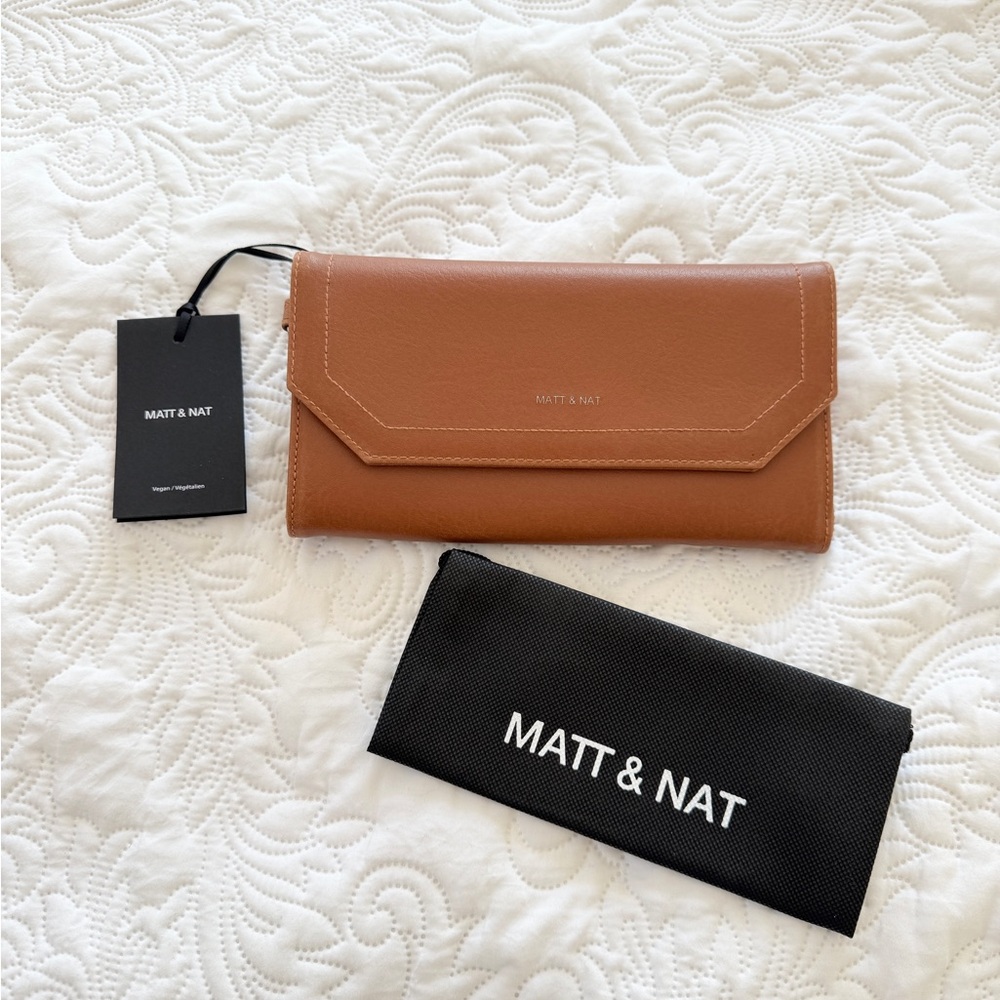 Matt and Natt Mion Vegan Wristlet Wallet - NWT